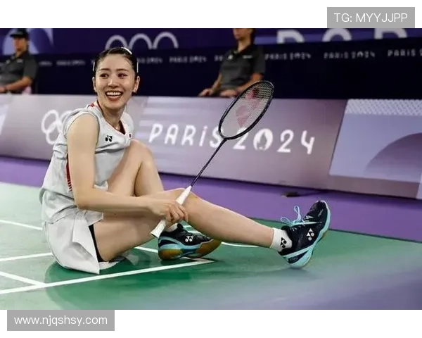 黄娜专访:从青涩少女到羽毛球冠军的奋斗与成长之路 黄娜专访:从青涩少女到羽毛球冠军的奋斗与成长之路