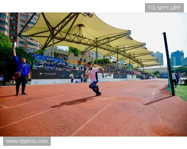 杭州排球队奋勇拼搏的成长历程与全国锦标赛的辉煌瞬间